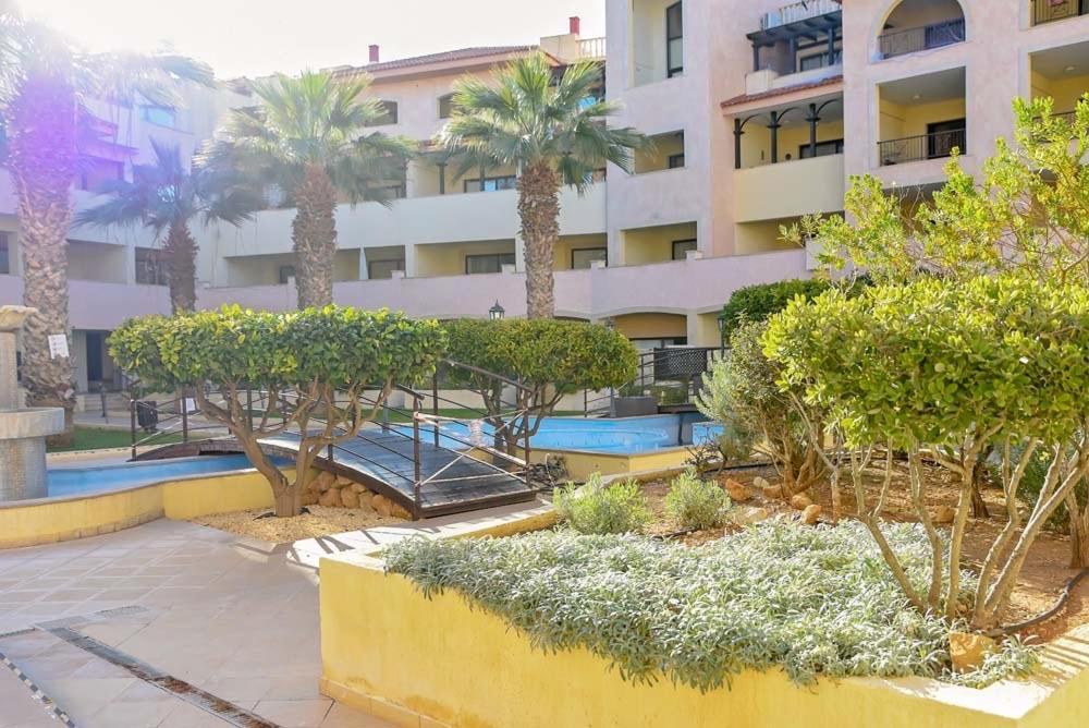 Queens Garden Walking Distance To The Beach Paphos 外观 照片